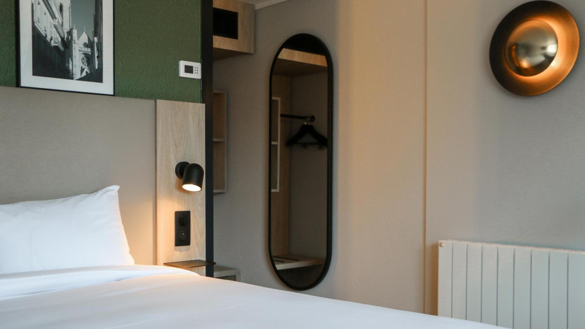 Campanile - Le 3* Bordeaux